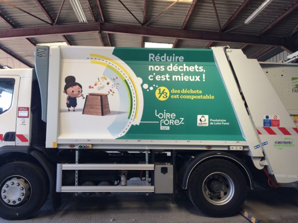 Marquage semi-covering sur camion – LOIRE FOREZ pour le département de la Loire